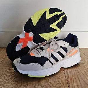 Adidas Originals Yung 96 color conavy/rawwht/sorang - size 8.5 US, unworn